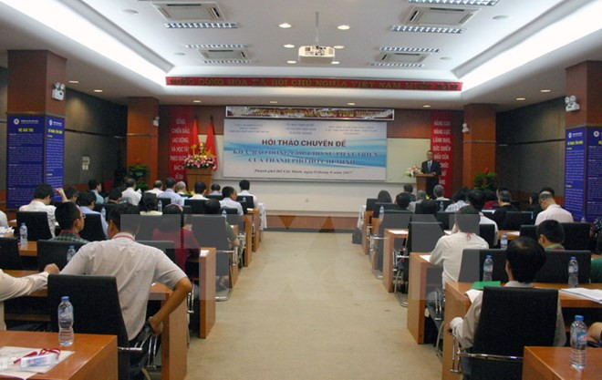 海外越侨为胡志明市发展清洁能源和建设世界共享数据库系统建言献策 ảnh 1 海外越侨为胡志明市发展清洁能源和建设世界共享数据库系统建言献策 ảnh 1