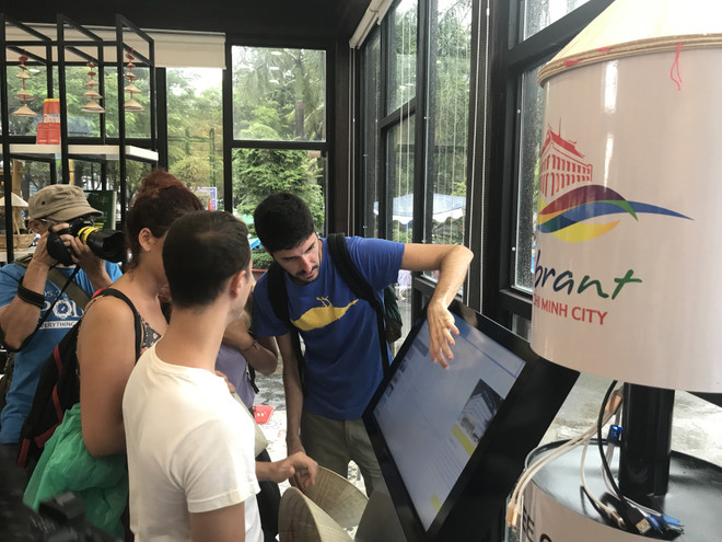 胡志明市旅游帮助中心投入运行 ảnh 1 胡志明市旅游帮助中心投入运行 ảnh 1