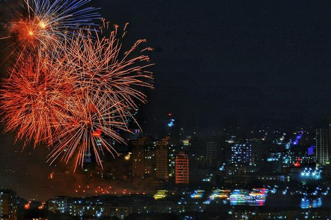 2023年岘港国际烟花节总决赛将于7月8日晚举行 ảnh 3  2023年岘港国际烟花节总决赛将于7月8日晚举行 ảnh 3