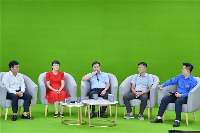 图表新闻是现代新闻的有利“武器” ảnh 1