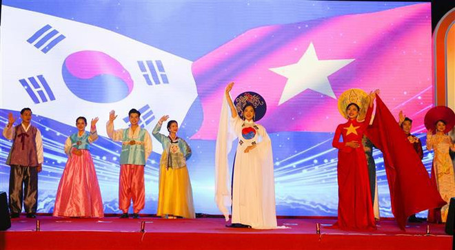 2023年越韩文化节在岘港开幕 ảnh 1 2023年越韩文化节在岘港开幕 ảnh 1