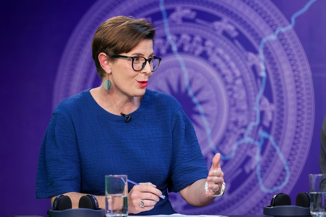 世界卫生组织驻越南首席代表安吉拉·普拉特:越南正处于新冠肺炎疫情“可持续管理”阶段 ảnh 1 世界卫生组织驻越南首席代表安吉拉·普拉特:越南正处于新冠肺炎疫情“可持续管理”阶段 ảnh 1