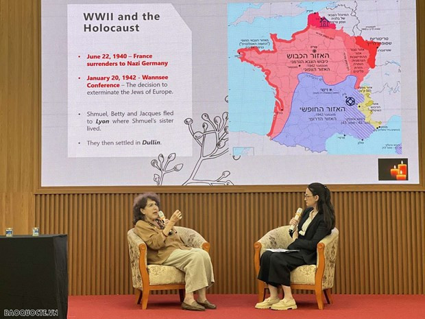 犹太人大屠杀遇难者公祭仪式在河内举行 ảnh 2 犹太人大屠杀遇难者公祭仪式在河内举行 ảnh 2