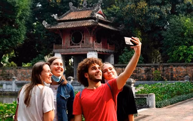 前三月河内市国际游客到访量近百万人次 ảnh 1 前三月河内市国际游客到访量近百万人次 ảnh 1