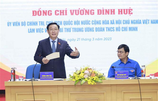 越南国会主席王廷惠:发挥青年在数字化转型和数字经济发展中的先锋模范作用 ảnh 2 越南国会主席王廷惠:发挥青年在数字化转型和数字经济发展中的先锋模范作用 ảnh 2