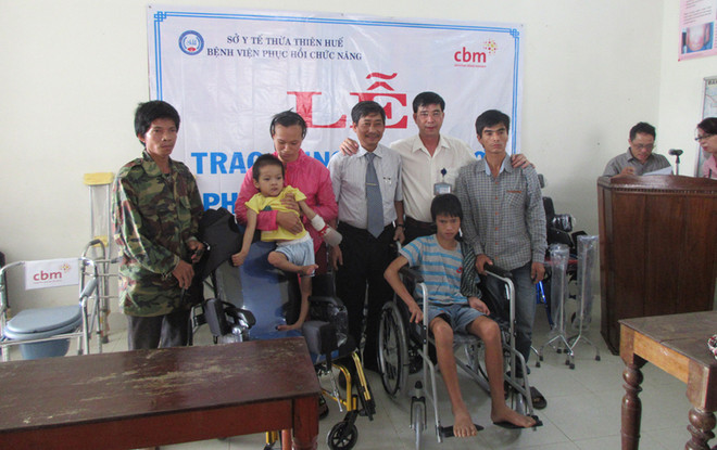 外国组织携手为承天顺化省儿童和残疾人提供帮助 ảnh 1 外国组织携手为承天顺化省儿童和残疾人提供帮助 ảnh 1