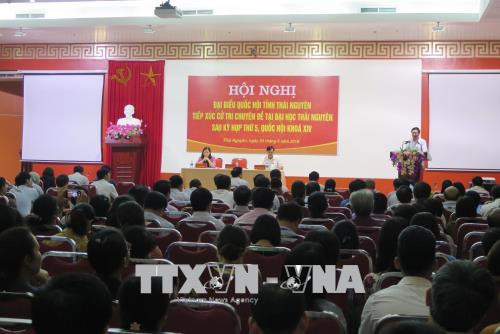 国会代表展开接待选民活动 倾听选民的意见 ảnh 1 国会代表展开接待选民活动 倾听选民的意见 ảnh 1