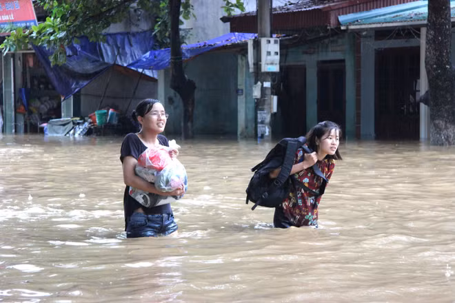 北部山区暴雨洪水灾害：河江和莱州两省死亡和受伤人数20人 ảnh 1