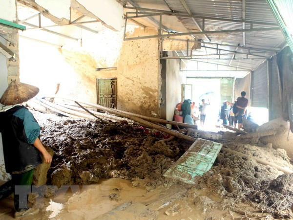 北部山区暴雨洪水灾害:采取措施 做好灾后恢复重建工作 ảnh 1 北部山区暴雨洪水灾害:采取措施 做好灾后恢复重建工作 ảnh 1