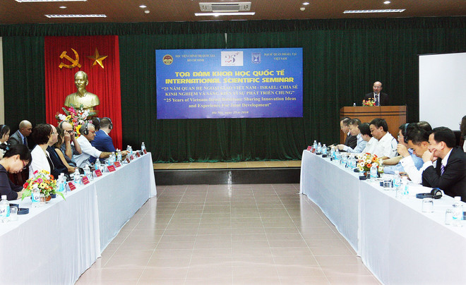 越以建交25周年：互相分享发展经验 促进两国共同发展 ảnh 1