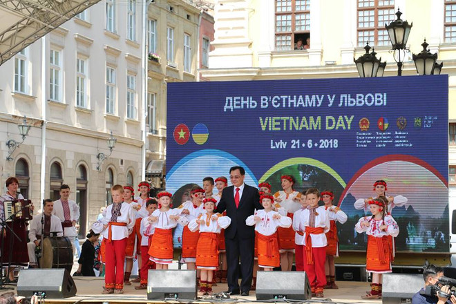 “利沃夫越南日”活动给乌克兰友人留下深刻印象 ảnh 1