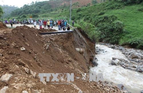 北部山区暴雨洪灾致民众损失惨重 ảnh 2 北部山区暴雨洪灾致民众损失惨重 ảnh 2