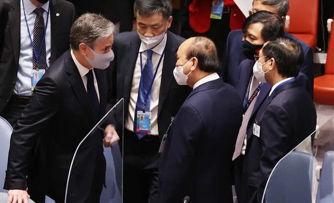 第76届联合国大会:国家主席阮春福会见各国领导 ảnh 2 第76届联合国大会:国家主席阮春福会见各国领导 ảnh 2