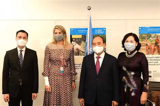 第76届联合国大会:国家主席阮春福会见各国领导 ảnh 3 第76届联合国大会:国家主席阮春福会见各国领导 ảnh 3