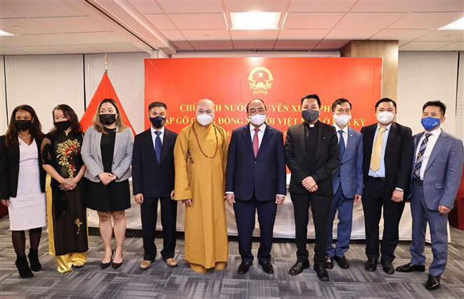 国家主席阮春福会见旅美越侨 ảnh 1