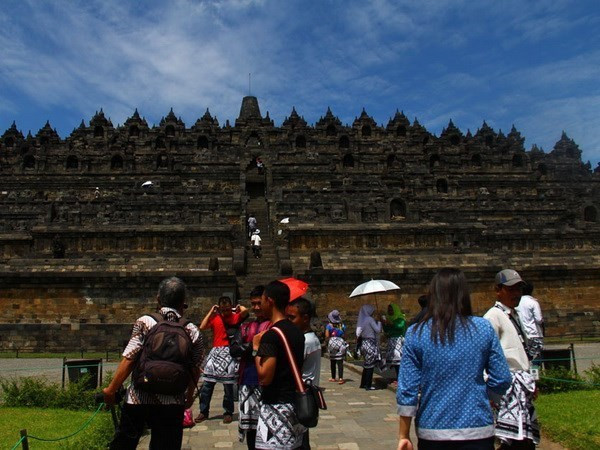 2016年印尼旅游业力争接待国际游客1200万人次 ảnh 1 2016年印尼旅游业力争接待国际游客1200万人次 ảnh 1