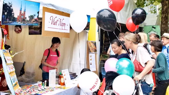 越南文化和美食亮相2016年澳大利亚国家多元文化节日 ảnh 1 越南文化和美食亮相2016年澳大利亚国家多元文化节日 ảnh 1