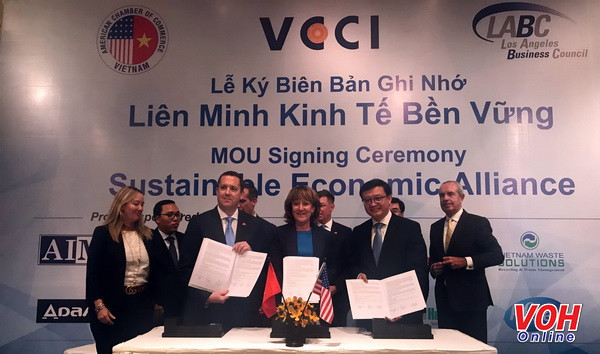 胡志明市与美国洛杉矶成立可持续经济联盟 ảnh 1 胡志明市与美国洛杉矶成立可持续经济联盟 ảnh 1