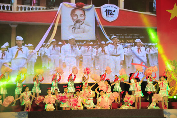 河内市举行系列活动庆祝八月革命和国庆71周年 ảnh 1 河内市举行系列活动庆祝八月革命和国庆71周年 ảnh 1