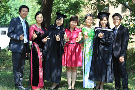 日本为越南公务员颁发人才培养奖学金 ảnh 1 日本为越南公务员颁发人才培养奖学金 ảnh 1