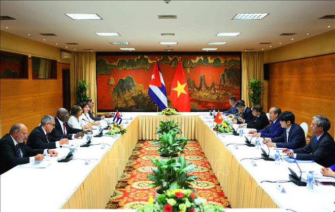 政府常务副总理张和平与古巴领导举行会谈 ảnh 2