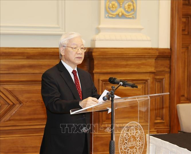 越共中央总书记阮富仲访问俄罗斯和匈牙利两国有助于推动越南与两国关系迈上新台阶 ảnh 1