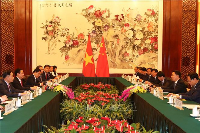 越南政府副总理王廷惠与中国国务院副总理韩正举行会谈 ảnh 2
