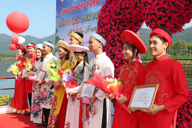 广宁省汪秘市安中湖生态旅游景区正式亮相 ảnh 2