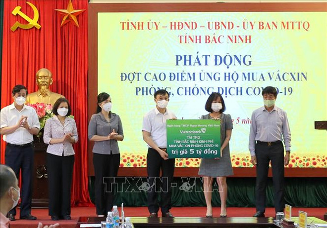 新冠肺炎疫情:北宁省收到超过755亿越盾的购买新冠疫苗援款 ảnh 1 新冠肺炎疫情:北宁省收到超过755亿越盾的购买新冠疫苗援款 ảnh 1