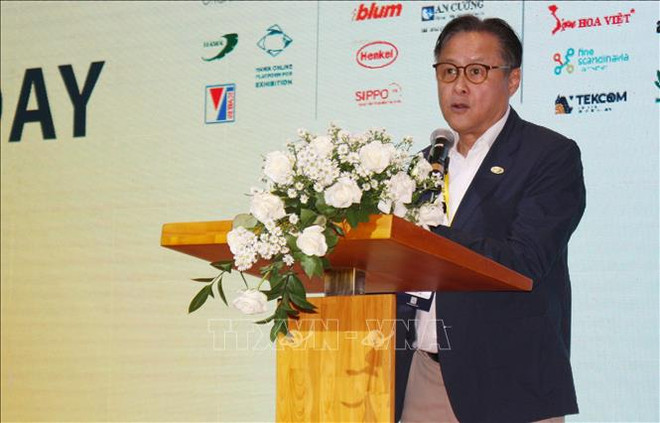 越南木材加工与手工艺品国际贸易周活动拉开序幕 ảnh 1