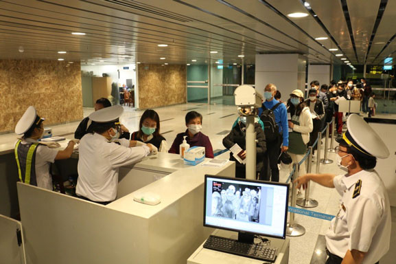 美国媒体高度评价越南强有力的防疫措施 ảnh 1 美国媒体高度评价越南强有力的防疫措施 ảnh 1