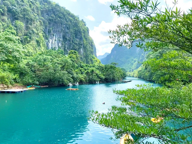 越南中部4个省市联合举办“奇妙遗产之地”旅游刺激活动 ảnh 2 越南中部4个省市联合举办“奇妙遗产之地”旅游刺激活动 ảnh 2