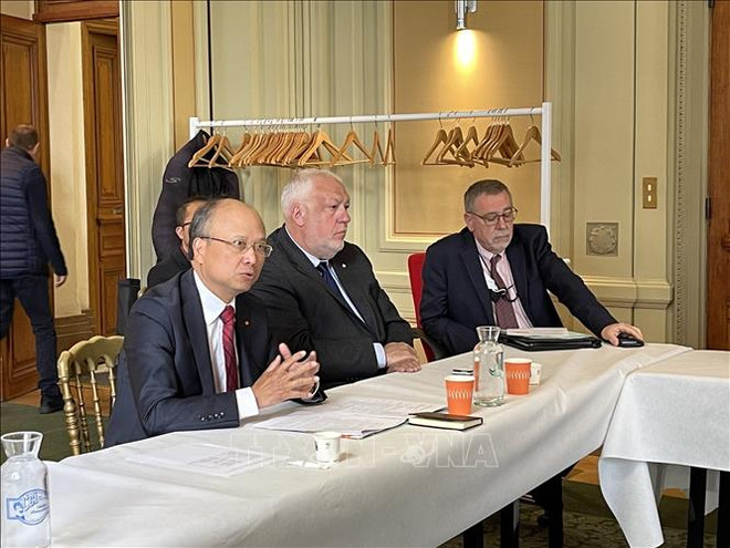 充分挖掘越法两国企业合作潜力 ảnh 2