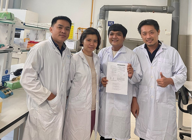 越南VPI研究组的发明获得美国专利及商标局的专利证书 ảnh 1 越南VPI研究组的发明获得美国专利及商标局的专利证书 ảnh 1