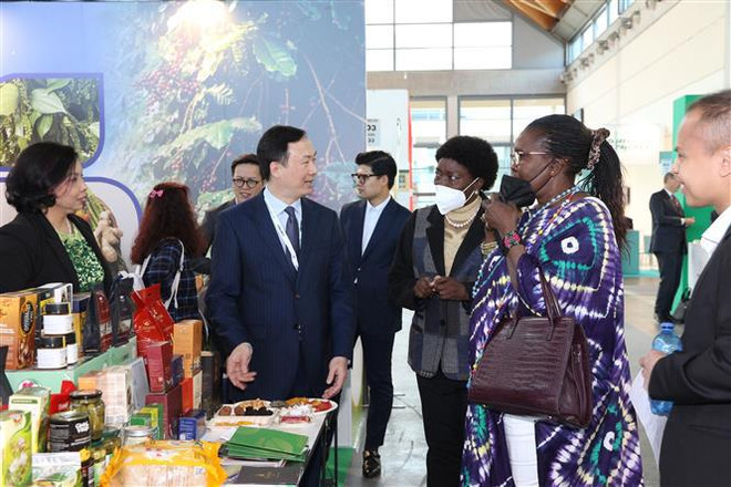 越南特色果蔬亮相意大利国际水果和蔬菜技术展 ảnh 1