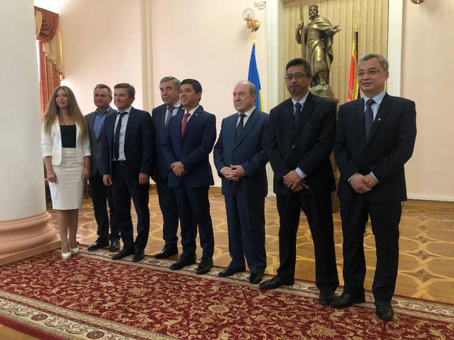 东盟与乌克兰努力加快东盟中心成立进程 ảnh 1 东盟与乌克兰努力加快东盟中心成立进程 ảnh 1