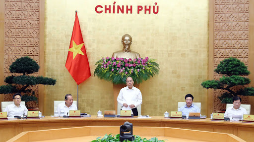 阮春福总理:努力实现双重目标 确保经济运作不间断 ảnh 1 阮春福总理:努力实现双重目标 确保经济运作不间断 ảnh 1