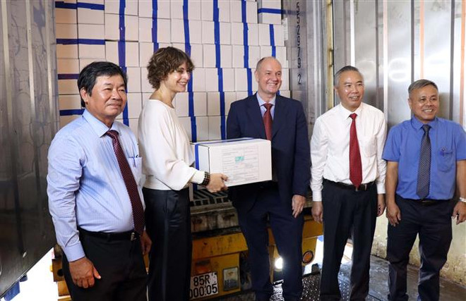 宁顺省首批虾类产品按照EVFTA协定向欧盟出口 ảnh 3 宁顺省首批虾类产品按照EVFTA协定向欧盟出口 ảnh 3