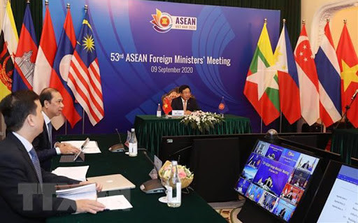 AMM 53: 联合公报再次强调促进应对新冠肺炎疫情合作的承诺 ảnh 1 AMM 53: 联合公报再次强调促进应对新冠肺炎疫情合作的承诺 ảnh 1