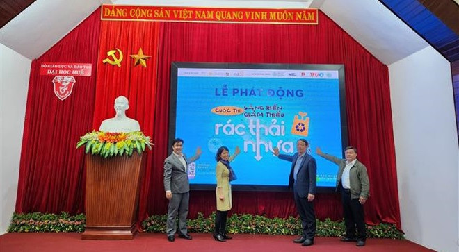 承天顺化省：力争打造无塑料垃圾城市 ảnh 1