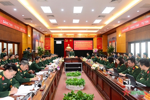 阮新疆上将：Viettel应着眼于研发各种高科技武器 ảnh 1