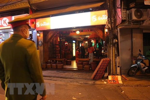 新冠肺炎疫情:河内市网巴自2月2日零时起暂停营业 ảnh 2 新冠肺炎疫情:河内市网巴自2月2日零时起暂停营业 ảnh 2