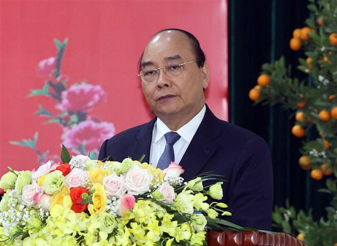 阮春福总理视察部分人民公安单位的执勤备战工作 ảnh 2 阮春福总理视察部分人民公安单位的执勤备战工作 ảnh 2