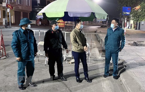 新冠肺炎疫情:自2日零时起广宁省暂时对盖宝岛的全部7个乡、镇进行封锁 ảnh 1 新冠肺炎疫情:自2日零时起广宁省暂时对盖宝岛的全部7个乡、镇进行封锁 ảnh 1