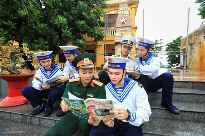 新喜悦 新精神 新动力 ảnh 1 新喜悦 新精神 新动力 ảnh 1