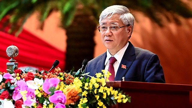 推动少数民族地区和山区经济社会发展，确保防务安全 ảnh 1