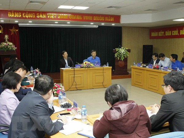 越共中央宣教部部长:创新方法,加大对青年理想的宣传 ảnh 1 越共中央宣教部部长:创新方法,加大对青年理想的宣传 ảnh 1