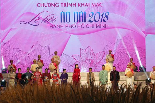 2018年第五届胡志明市奥黛节精彩开幕 ảnh 1