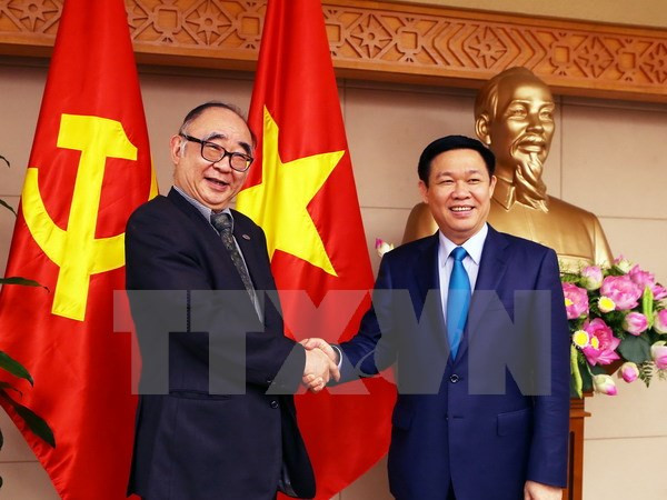 越南政府副总理王廷惠: 为东盟经济共同体寻找合适的发展方向 ảnh 1 越南政府副总理王廷惠: 为东盟经济共同体寻找合适的发展方向 ảnh 1