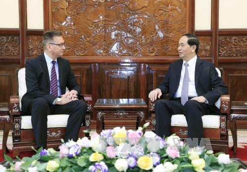 陈大光会见芬兰和希腊驻越大使 ảnh 2 陈大光会见芬兰和希腊驻越大使 ảnh 2